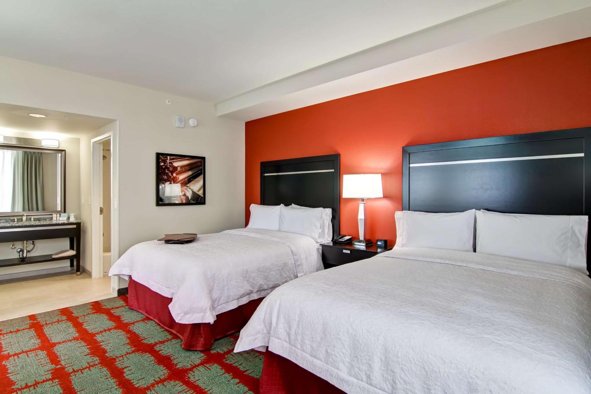 Hotel Hampton And - Downtown Cincinnati