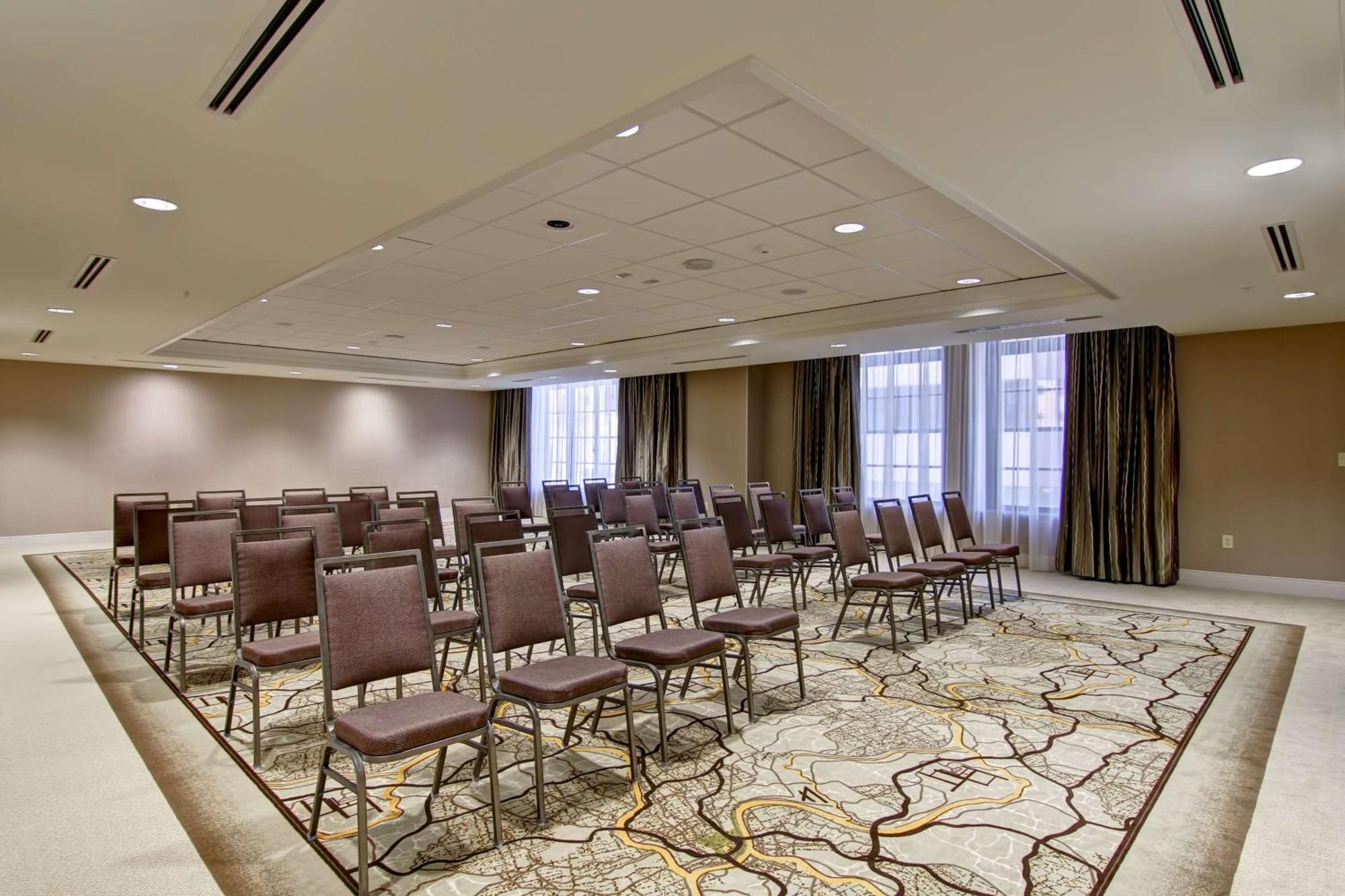 Hampton And - Downtown 3* Cincinnati